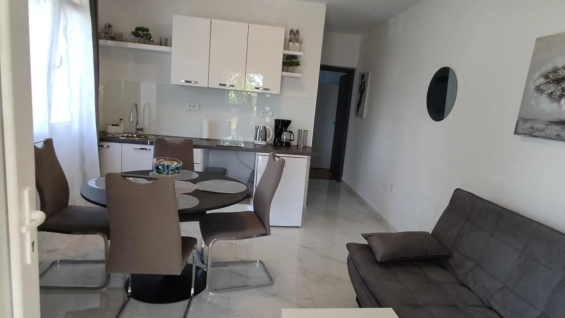 Sun House Apartman Brzac Horvátország