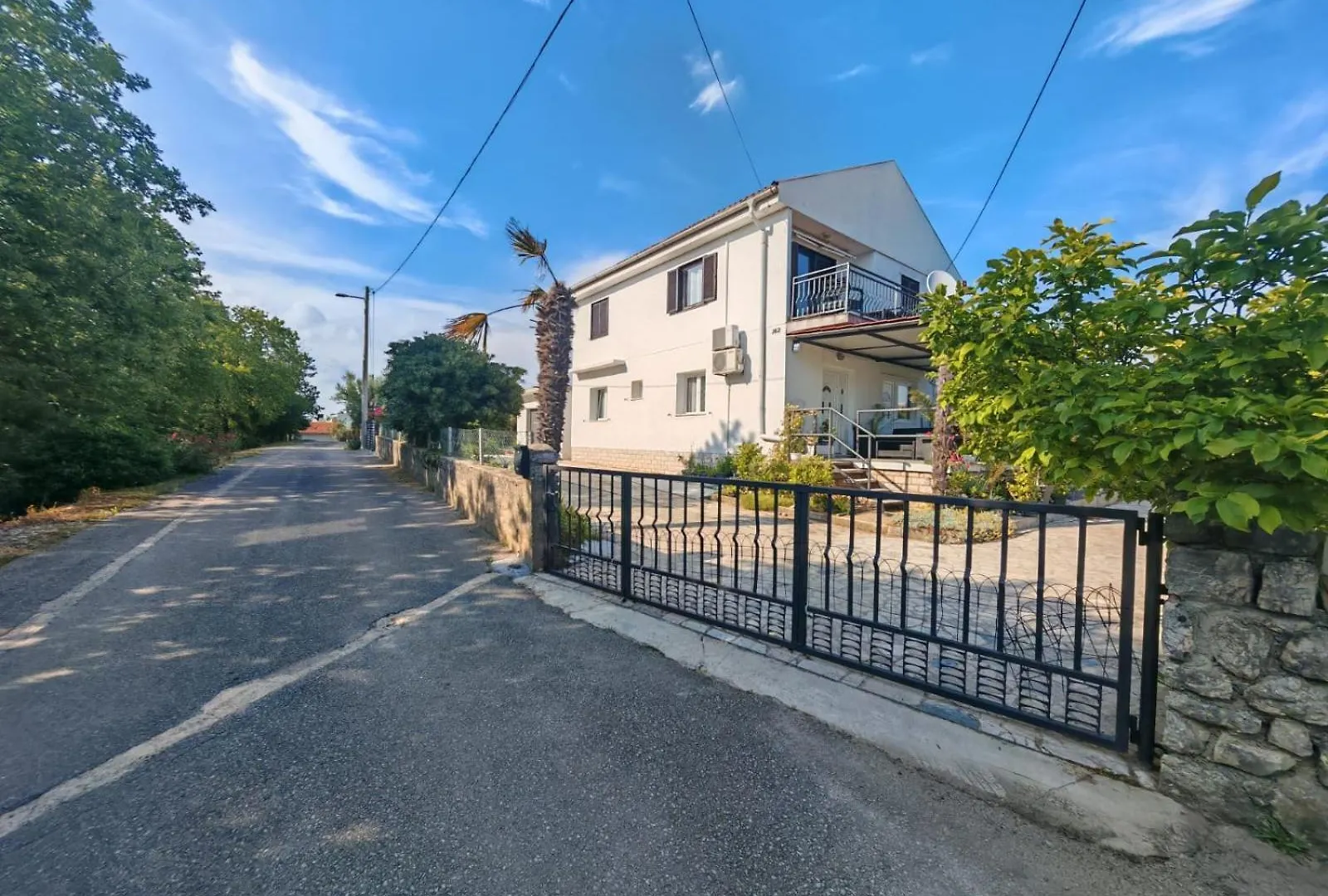 Sun House Apartman Brzac Horvátország