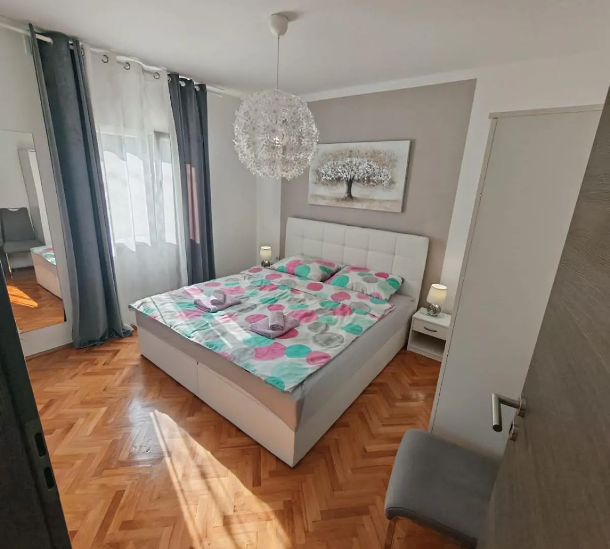 Sun House Apartman Brzac 0*,