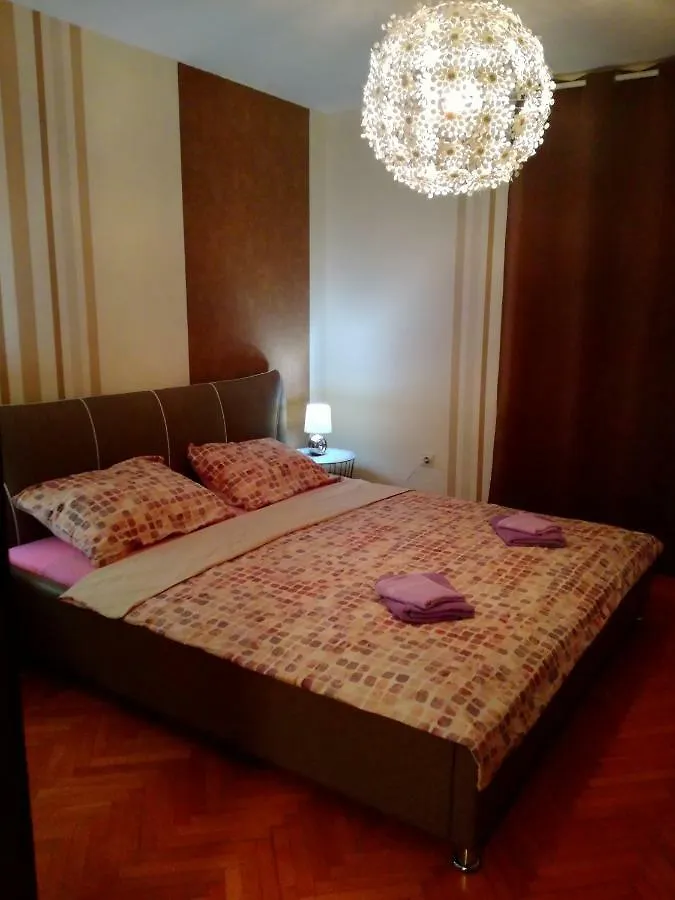 Sun House Apartman Brzac
